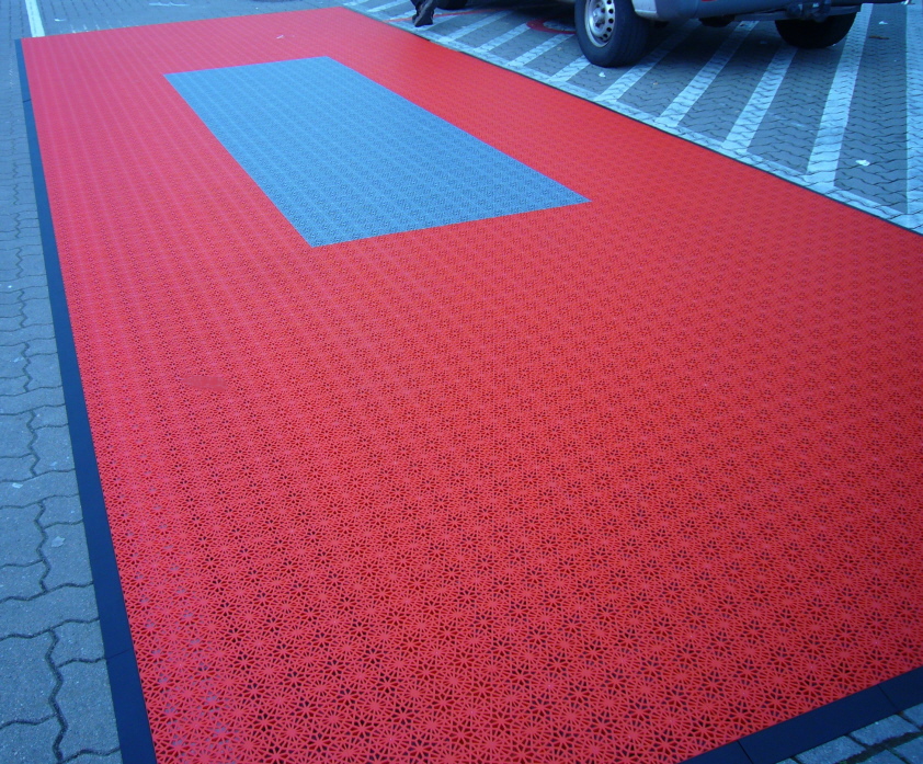 Messe_Internorga_2016_Boden_System_Bergo_Premium_Ausstellung_Freigelände_Veranstaltung-18